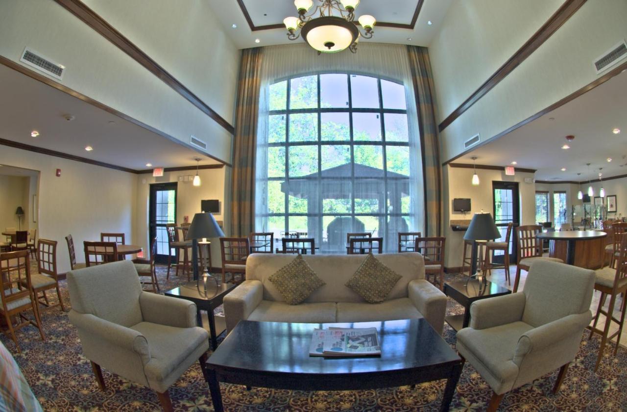 Staybridge Suites East Stroudsburg - Poconos By Ihg Kültér fotó