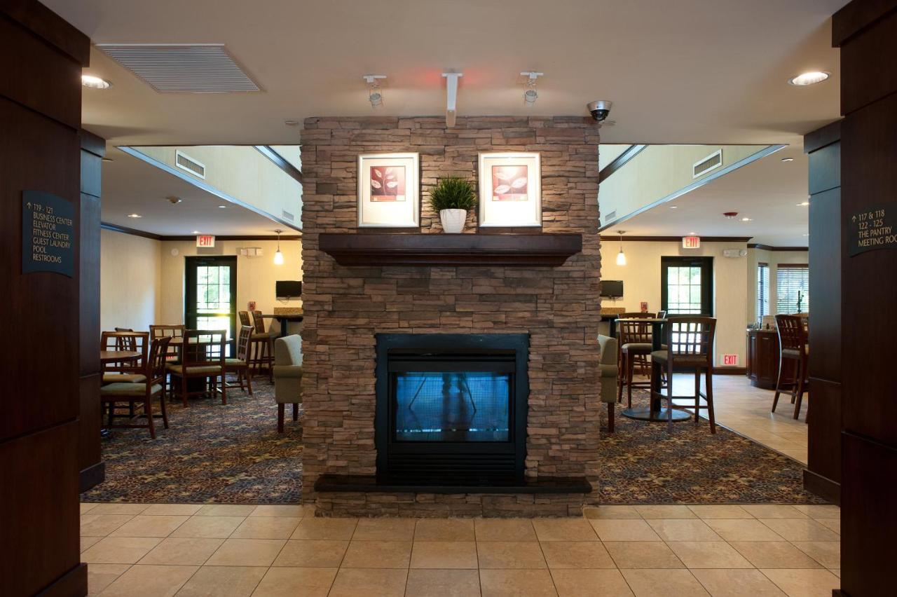 Staybridge Suites East Stroudsburg - Poconos By Ihg Kültér fotó
